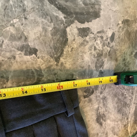 J Riggings full suit plaid size 42 L color gray and black. - Picture 10 of 14